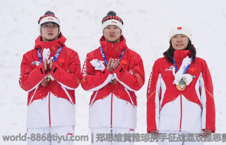 郑思维黄雅琼携手征战混双雅思赛场的辉煌瞬间